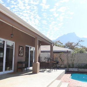 Scenic Two Bedroom House With Splash Pool Cape Town Exterior photo