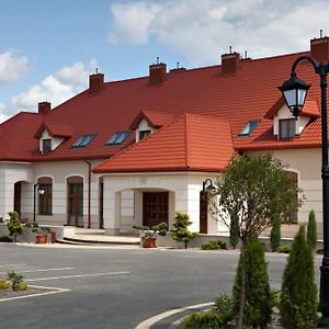 Hotel Trzy Roze Lublin Exterior photo