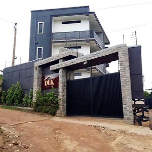 Dlk Living Apartment Kira Exterior photo