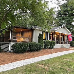 Stylish Private Home 1 Mile From Downtown Franklin Exterior photo