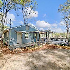 The Lake Cottage Alpine Exterior photo