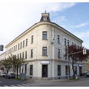 Twenty Five - Work & Life Apartments Amstetten Exterior photo