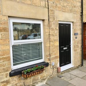 The Burrow Villa Wetherby Exterior photo