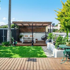 Garden Oasis Sydenham Villa Sydney Exterior photo