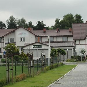 Hotel Solpark Kleszczow  Exterior photo