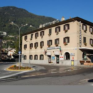 Hotel Delle Alpi Sondalo Exterior photo