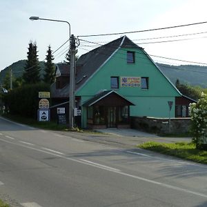 Ubytovani Mlyn Hotel Velke Losiny Exterior photo