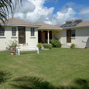 Gemini House Bed & Breakfast Bed & Breakfast Christ Church Exterior photo