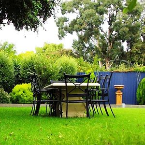 Otway Gate Motel Colac Exterior photo