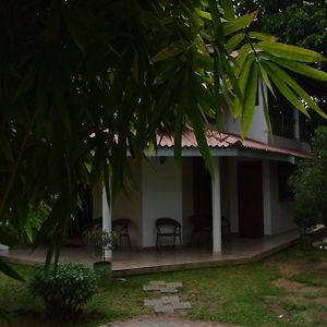 Binara Home Stay Polonnaruwa Exterior photo