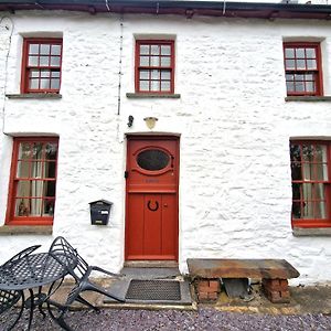 Arwel Nanternis Villa Llanllwchaiarn Exterior photo