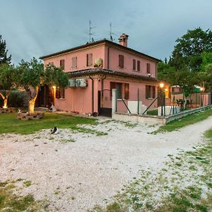 Casa Di Marco E Kaila Hotel Tavullia Exterior photo