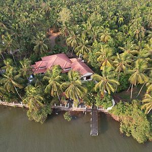 Bellevue Homestay And Wellness Centre Kozhikode Exterior photo