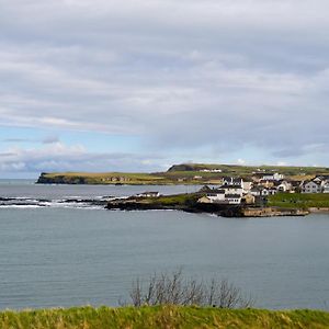 Shoreline Portballintrae North Coast Views Near Giants Causeway & Royal Portrush Villa Exterior photo