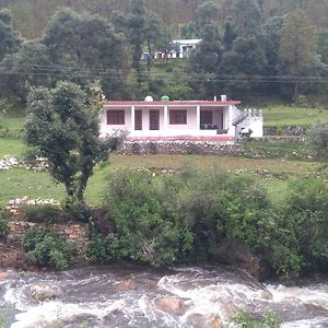 Rudradhari Homestay, Kausani Exterior photo