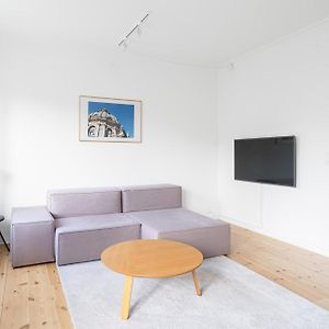 Refurbished 1-Bed In Charlottenlund Apartment Exterior photo