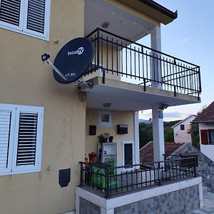 Apartmani Elena Kostici Exterior photo