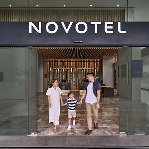 Novotel Bangkok Future Park Rangsit Pathum Thani Exterior photo