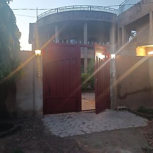 Berget Zaca Apartment Ouagadougou Exterior photo