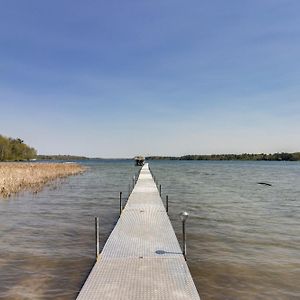 Private Lakefront Emily Home With Yard And Fire Pit! Exterior photo