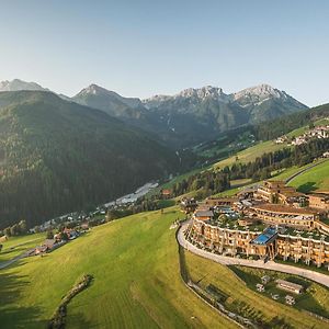 Alpin Panorama Hotel Hubertus Olang Exterior photo