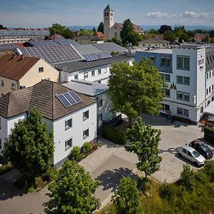 Gaestehaus Wenisch Aparthotel Straubing Exterior photo