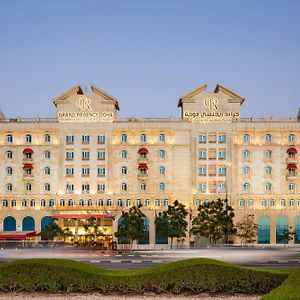 Grand Regency Doha, Trademark Collection By Wyndham Hotel Exterior photo