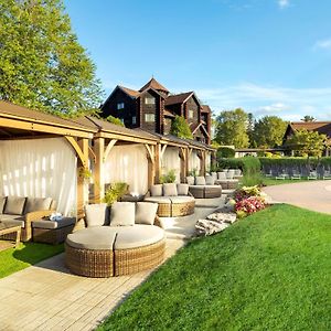 Fairmont Le Chateau Montebello Exterior photo