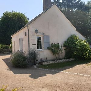 Le Clos De La Rousseliere Villa Francueil Room photo