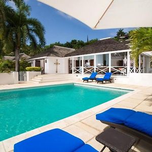 Villa Roundhill De Luxe With 4 Bedrooms In Hopewell Jamaica Exterior photo