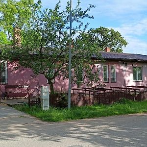 Ubytovani Janami Rakvice Hotel Breclav Exterior photo