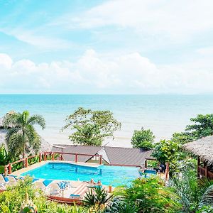 Koh Jum Resort Exterior photo