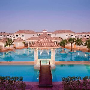 Moevenpick Beach Resort Al Khobar Exterior photo