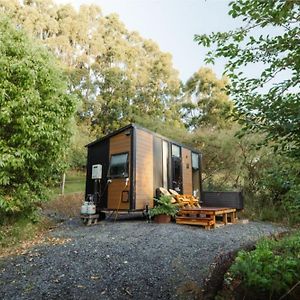 Tranquility Tiny House By Tiny Away Villa Owaka Exterior photo