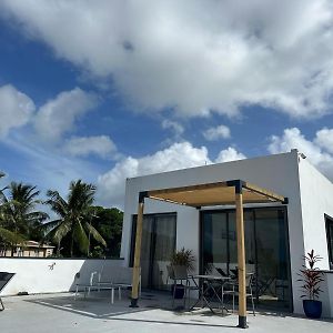 Appartement Moderne Face A La Mer Mahebourg Exterior photo