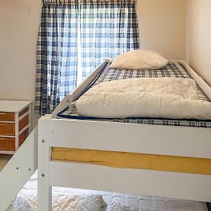 2 Bedroom Gorgeous Apartment In Eresfjord Nauste Exterior photo