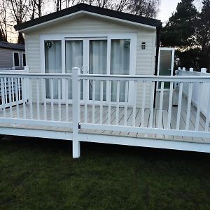 Golf And Leisure Retreat Hotel Great Yarmouth Exterior photo