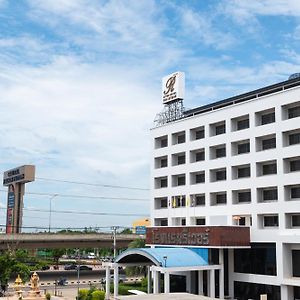 River Hotel The Budget Nakhon Pathom Exterior photo