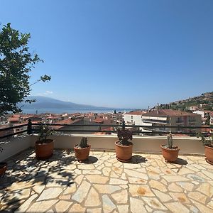 Θεαση! Στη Ναυπακτο ! Apartment Nafpaktos Exterior photo