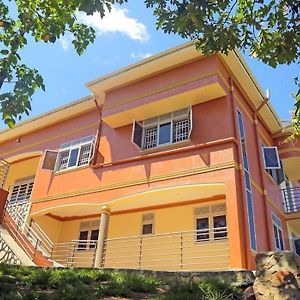 Bigodi Community Lodge Kamwenge Exterior photo