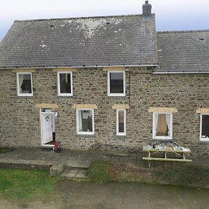 Brynonnen Nanternis Villa Llanllwchaiarn Exterior photo