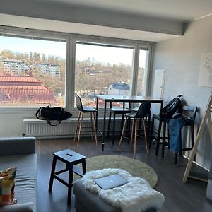 Kaksio Ydinkeskustassa Hulppeilla Nakymilla Aurajoelle! Apartment Turku Exterior photo