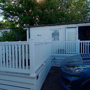 Comfortable Family Caravan In Weymouth Villa Exterior photo