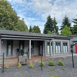 Ferienhaus Holzhaus Blockbohlenhaus Barbara Zur Alleinnutzung Fuer Bis Zu 4 Personen Enspel Exterior photo