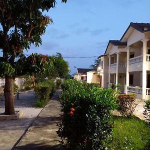 Lord'S Hands Guest House Hotel II Winneba Exterior photo