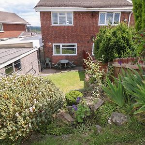 Basford View Villa Cheddleton Exterior photo