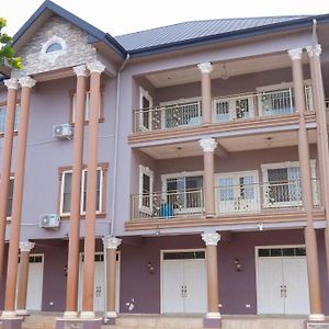 A Charming Ghanaian Abode Apartment Nkoranza Exterior photo