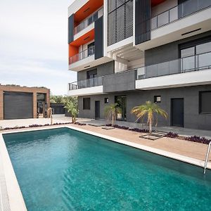 New Modern Residence W Shared Pool In Antalya Aksu Exterior photo