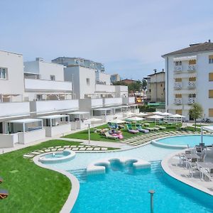 Marina Suites & Apartments 4 Stelle S Caorle Exterior photo