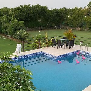The Singh Farm Cosy Private Pool Farm Villa Gurgaon Exterior photo